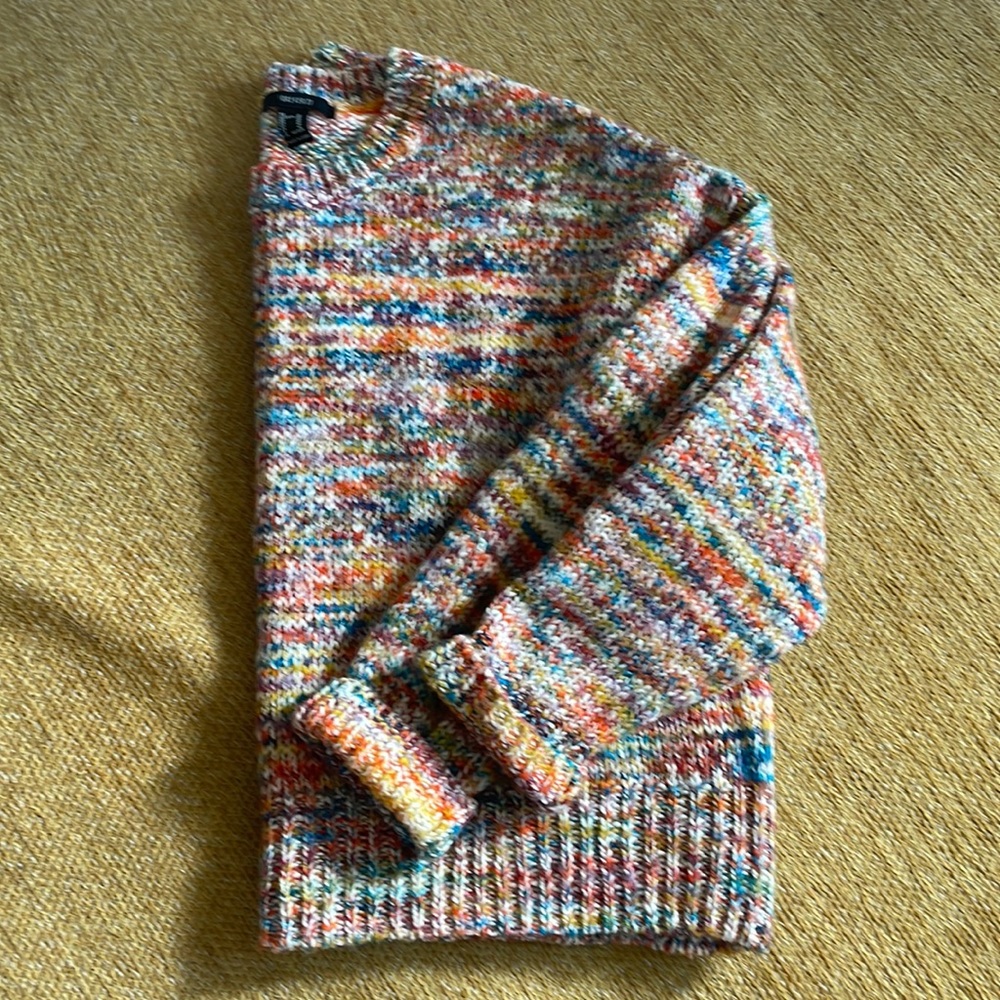 Forever 21 rightly cropped sweater
